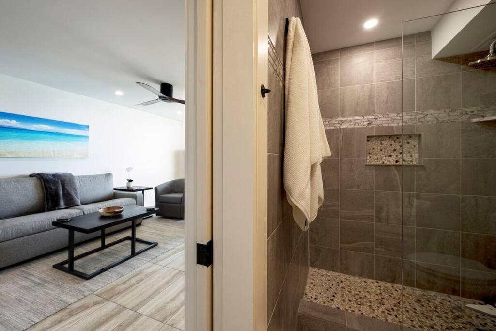 דירות Kahana Hale Ono Loa 403- Top Floor, Ocean View, & Complete Modern Remodel מראה חיצוני תמונה