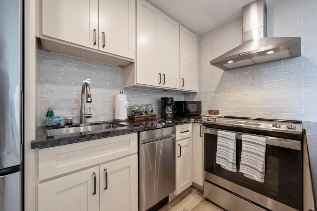דירות Kahana Hale Ono Loa 403- Top Floor, Ocean View, & Complete Modern Remodel מראה חיצוני תמונה