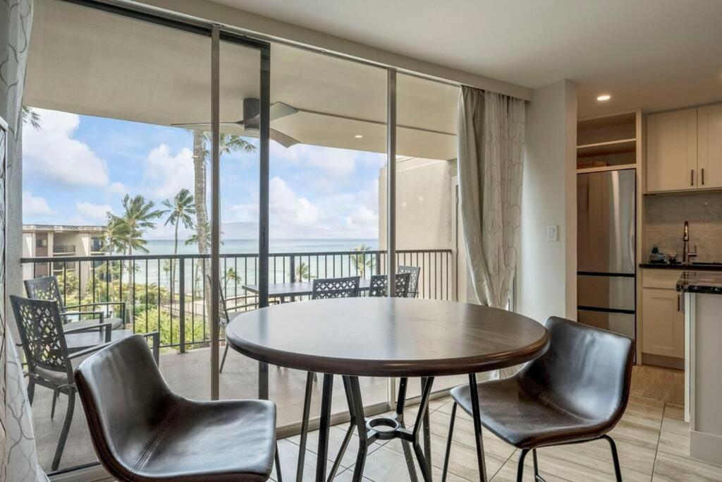 דירות Kahana Hale Ono Loa 403- Top Floor, Ocean View, & Complete Modern Remodel מראה חיצוני תמונה